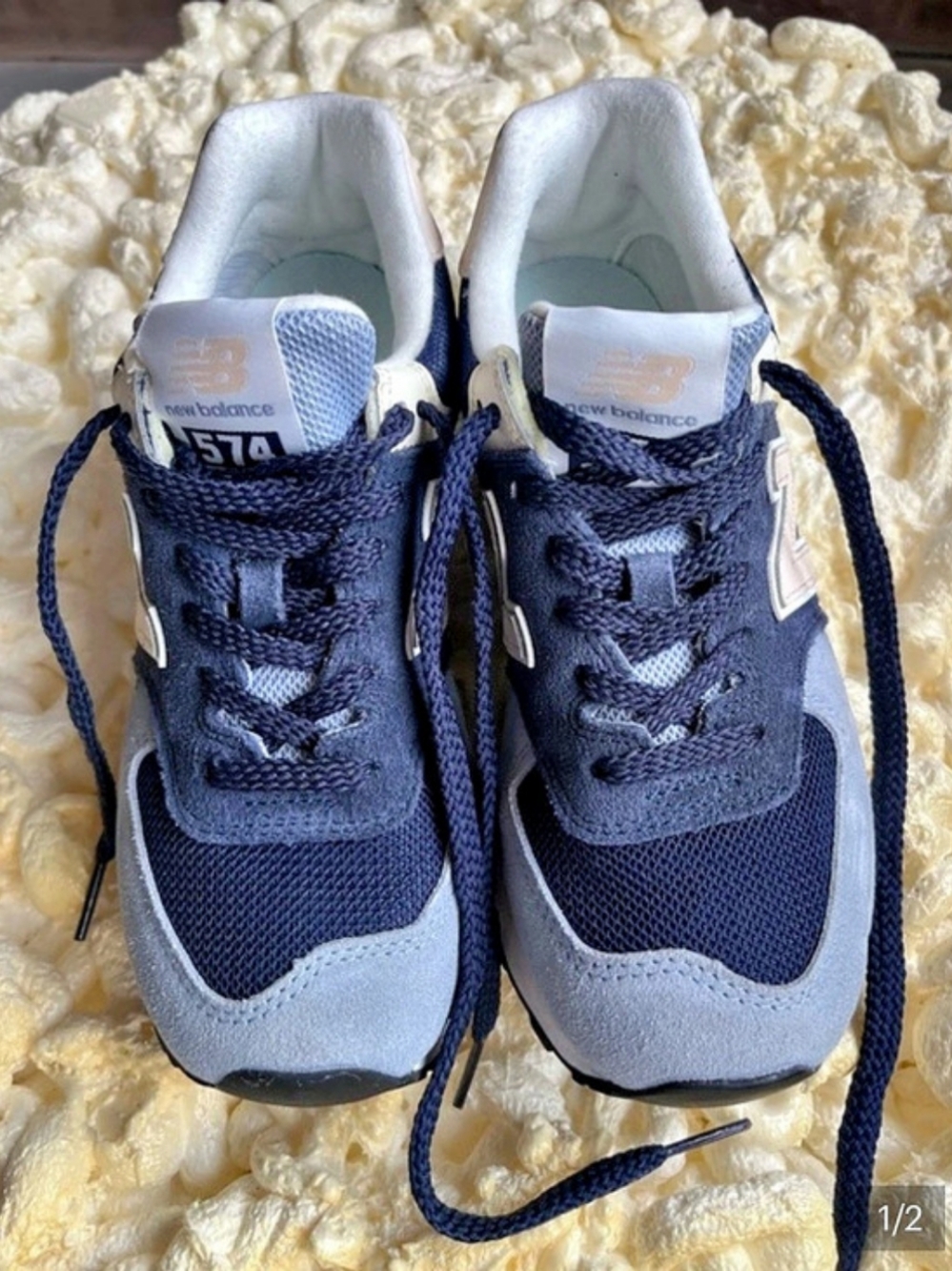 New Balance 574 Women's Blue & Gray Sneakers